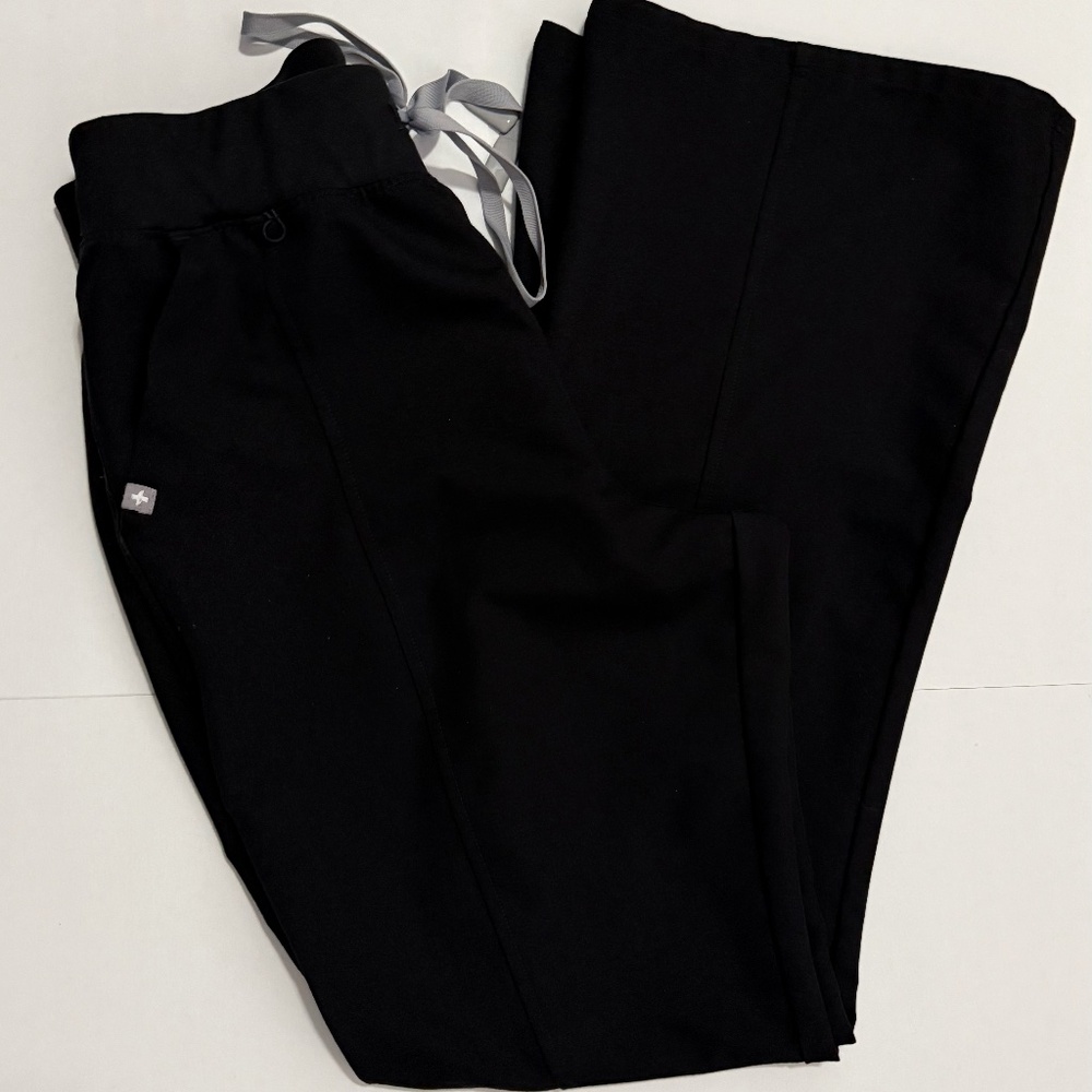Black Figs scrub pants